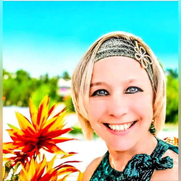 Meet your Posher, MsOla Creations - Picture 1 of 3